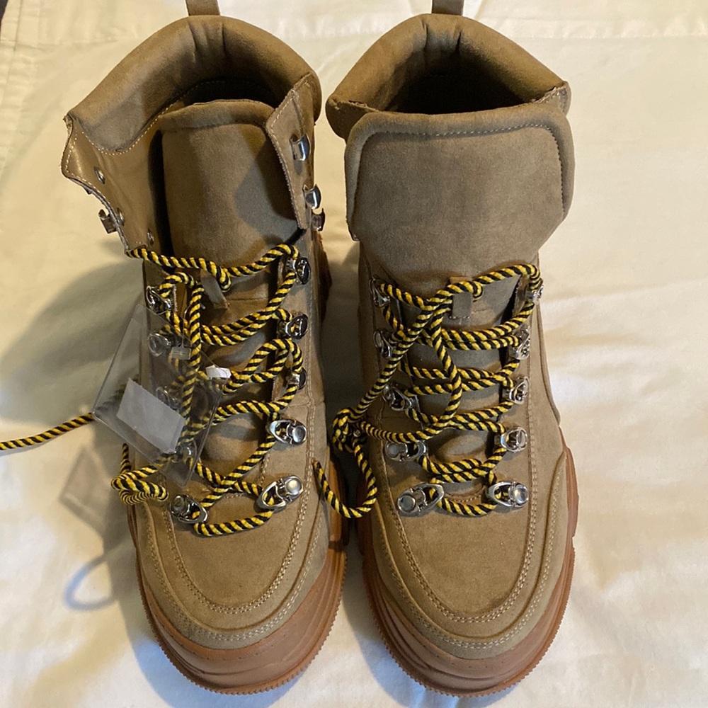 Brand New Metaphor (MUSE) boots